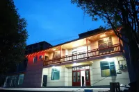 Hefeng Jujia Homestay