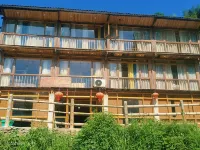 Huanggang Dongzhai Jingdeng Homestay Отели рядом с достопримечательностью «Камбоджа Хуан Конг»