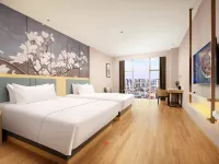 白玉蘭酒店（洛陽龍門大道龍門高鐵站店） 鄰近石獅甬道的酒店