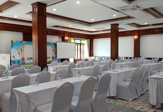 푸반 비만 리조트 전경