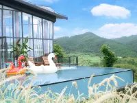 Guangnan Liulangcheng • Shihu Bay Banshan Resort Hotel Hotels in Guangnan