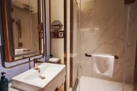 WANJING GRAND HOTEL - 5-Star