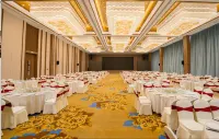 Jurong Crown Garden Hotel