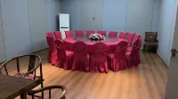 Kunming Reshuihe Hotel (Tangchi) Hotel di Yiliang