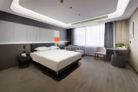 Xilinhot Meigao Hotel (Beizimiao) - parking