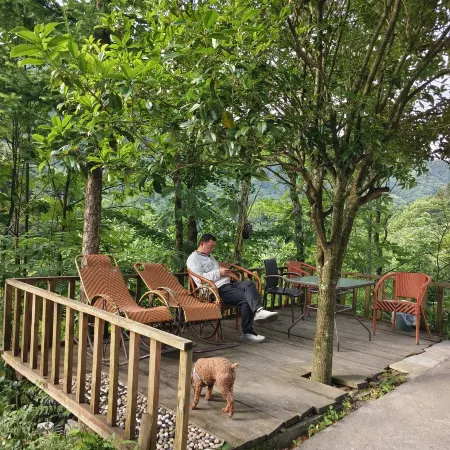 Guangwushan Mill Bay Villa