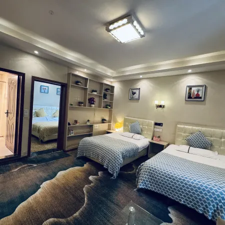 Yajiang Zhangyu Business Hotel