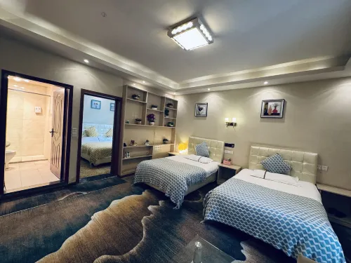 Yajiang Zhangyu Business Hotel - pemandangan pegunungan