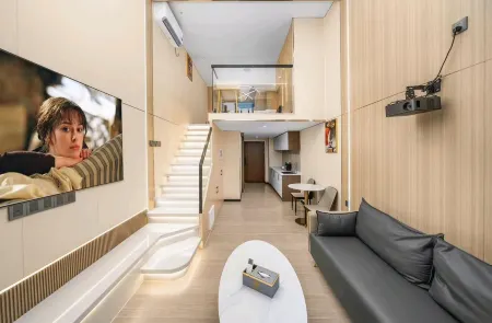 Ruizhou Apartment (Zhuhai North Railway Station) Отели рядом с достопримечательностью «Zhuhai Branch of Beijing Normal University Dormitory»