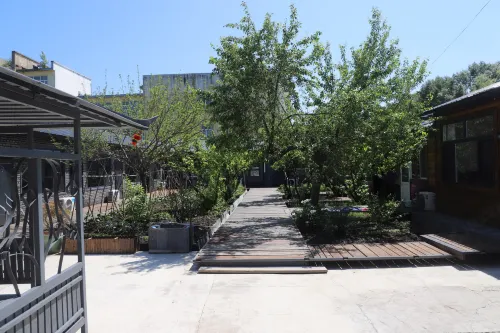 Wudalianchi Yueting Chenshe