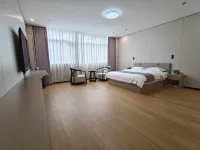 란신 멍 군 쉐인 예서 호텔（중국 쉐샹 쉐윈다제）