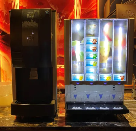 Hotel Regent (Adult Only) Отели рядом со станцией Sakai Railway Station