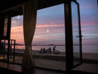 威海海洋长城度假酒店 - 沙滩海景家庭房
