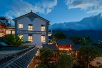 Dali Mingyuetang Garden Designer Resort Hotel Hotel in zona Three Towers Inverted Images Park