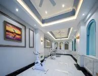 Xishuangbanna Parisian Riverview Light Luxury Hotel (Gaozhuang Xishuangjing Xingguang Night Market) - Gym