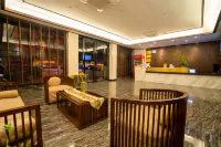 Yichu Hotel - parcheggio