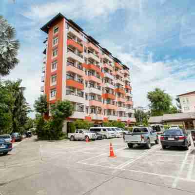 暖武裏宮酒店 Hotel Exterior