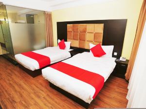 Suining Hongxing Business Hotel