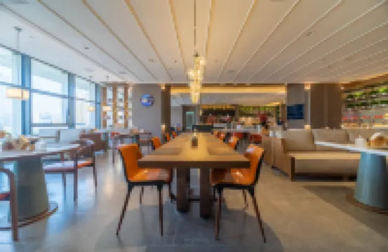 麗橙飯店·逸（武漢東湖岳家嘴地鐵站店）