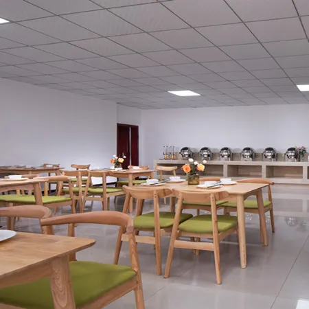 Wena Hotel (Pengtai Department Store, Gao'an Avenue, Yichun)