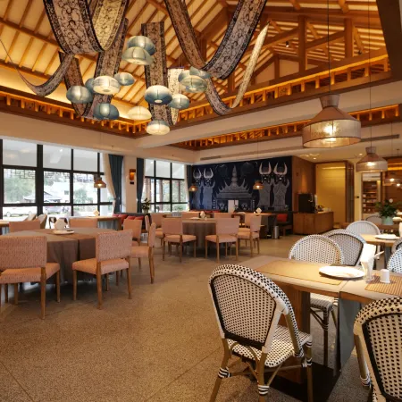 Milanhua Hotel