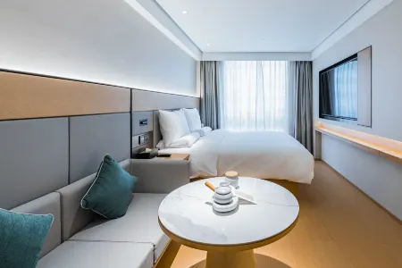 Ji Hotel (Shanghai Lujiazui World Plaza)