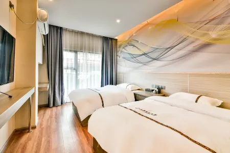 Heyuan Business Hotel Отели рядом с достопримечательностью «Duyun Nanshazhou Greenland Park»