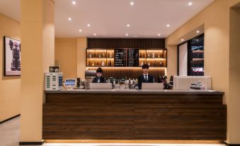 Ike Hotel (Lanzhou Railway Station Oriental Red Square)