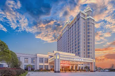Ronghu Hotel Hotels near Dongting Lake Tourism and Resorts Zone
