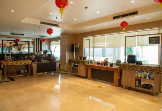 오차드 호텔 인더스트리