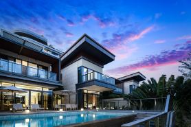 Monet Seaview Holiday Pool Villa in Haitang Bay, Sanya
