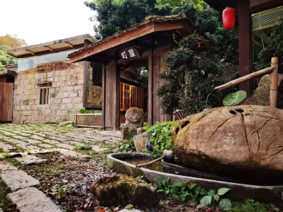 長泰山水畔町屋民宿 酒溫山附近的飯店