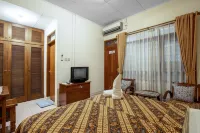 Sekararum Butik Syariah Guesthouse - Frühstück