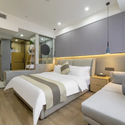 Ruiya Hotel (Ningbo Baizhang East Road) Hotels near Sakura Park Station