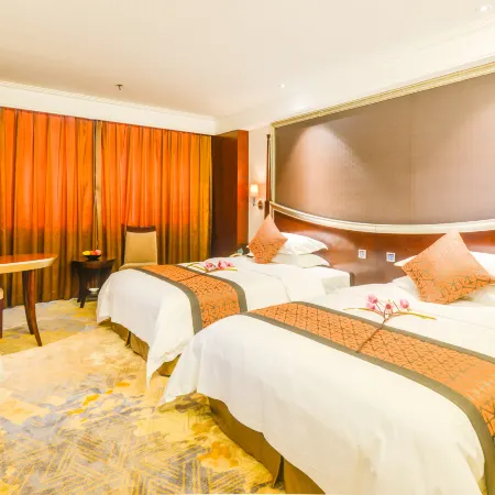 Hejiang Peninsula Hotel