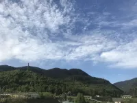 Peizan Yuge Homestay (Huanglong Jiuzhai High-Speed Railway Station) - Inns