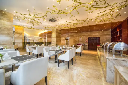 Asia Hotel Отели рядом с достопримечательностью «Kuixingyan»