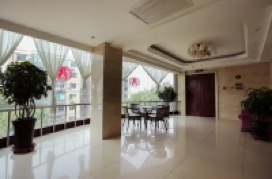 臨汾紅德ホテル