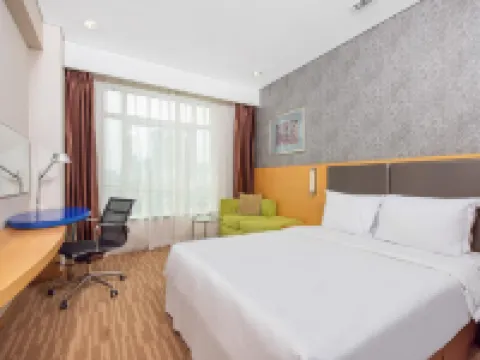 ฮอลิเดย์ อินน์ เอ็กซ์เพรส ปักกิ่ง ตงจื่อเหมิน บาย IHG โรงแรมใกล้ย่านซานหลี่ถุน