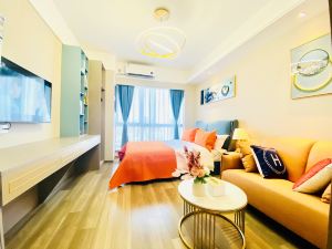 Sunflower Hotel (Nanjing Olympic Sports New City Science and Technology Park)