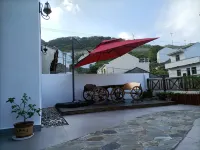Between Mountain and Sea Homestay - Beach