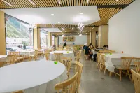 โรงแรมหยู่ซ่าง - พร้อมอาหารเช้า