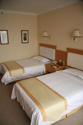 Nong'an Xurun Fashion Hotel
