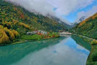 LIXIA HOTEL 워룽 자연보호구역 호텔