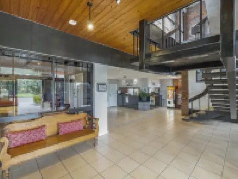 Central Court Motel Warrnambool Hotels in Warrnambool