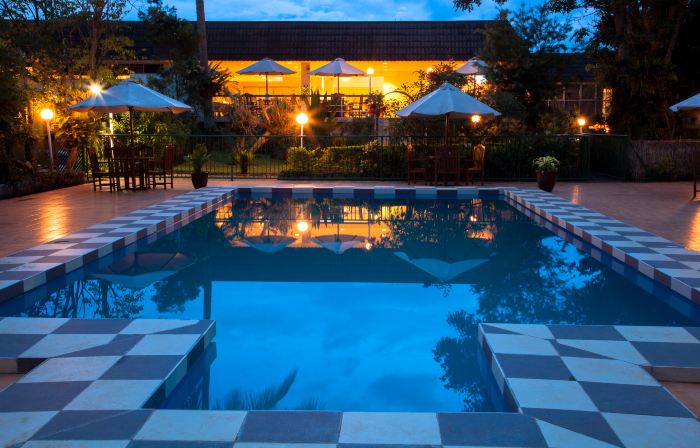 Bird of Paradise Hotel