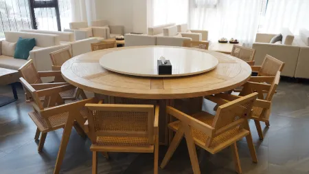 Green rhyme nesting hotel Отели рядом с достопримечательностью «Tianlong Pool Scenic Area»