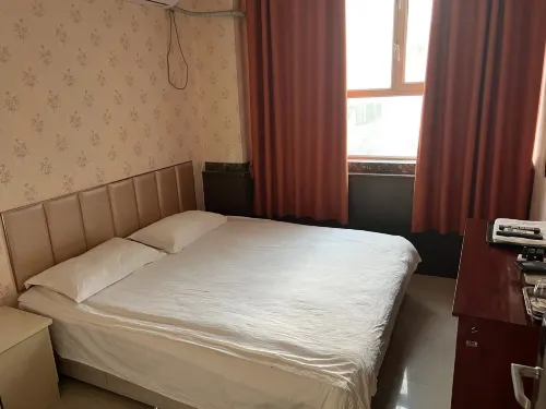 Jieya Hotel