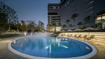 Outdoor Swimming Pool Grande Centre Point Space Pattaya Photo