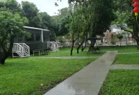 Guangzhou Letu Siji RV Tourist Camp Отели рядом с достопримечательностью «Деревня Монхаябу»